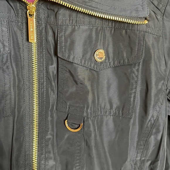 Michael Kors Trench Coat Navy Blue with Purple Lining & Gold Hardware Size Small - Picture 4 of 15